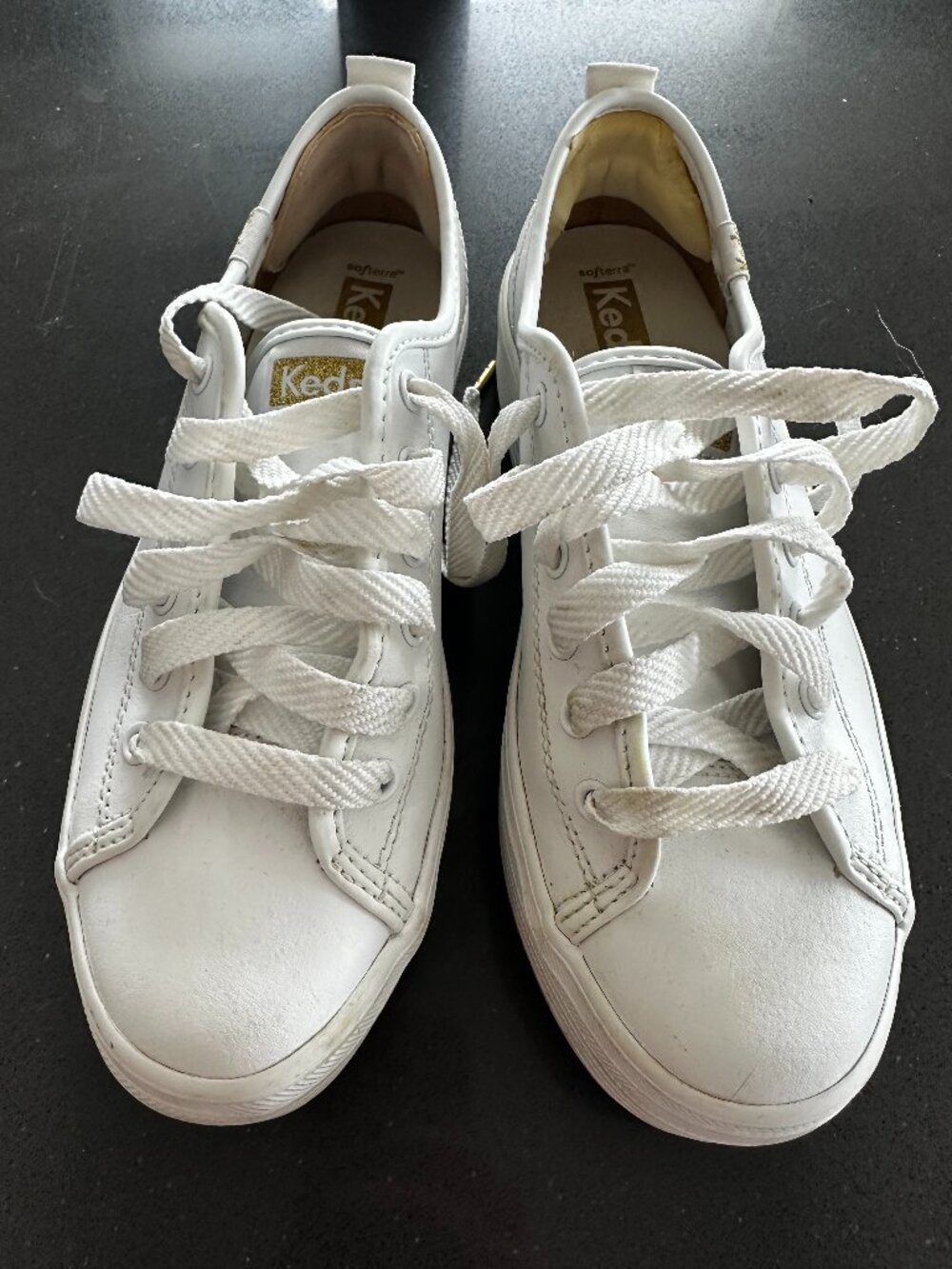 KEDS White Leather Sneaker, Size 7